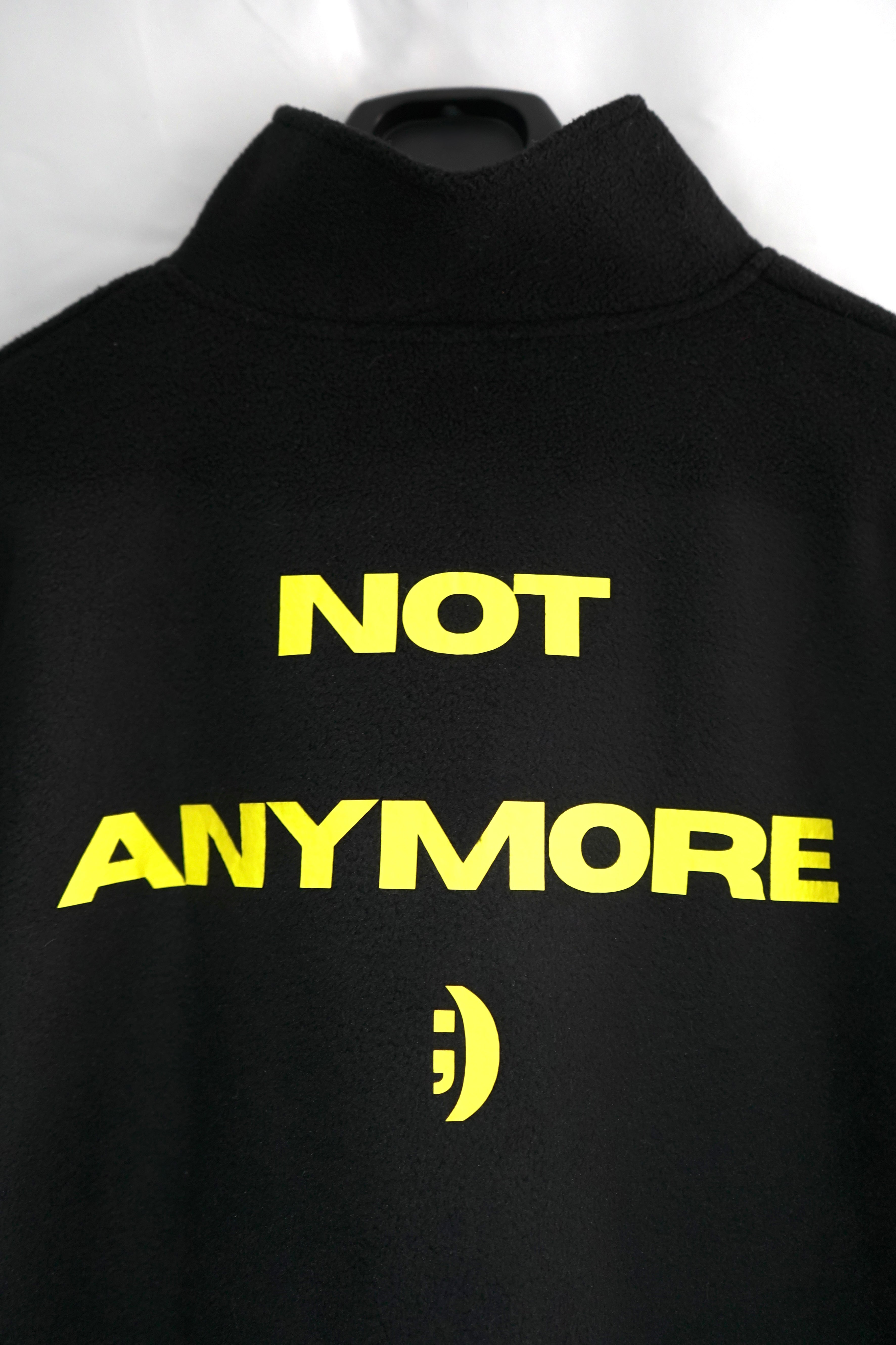 SUDADERA CROP POLAR NOT ANYMORE