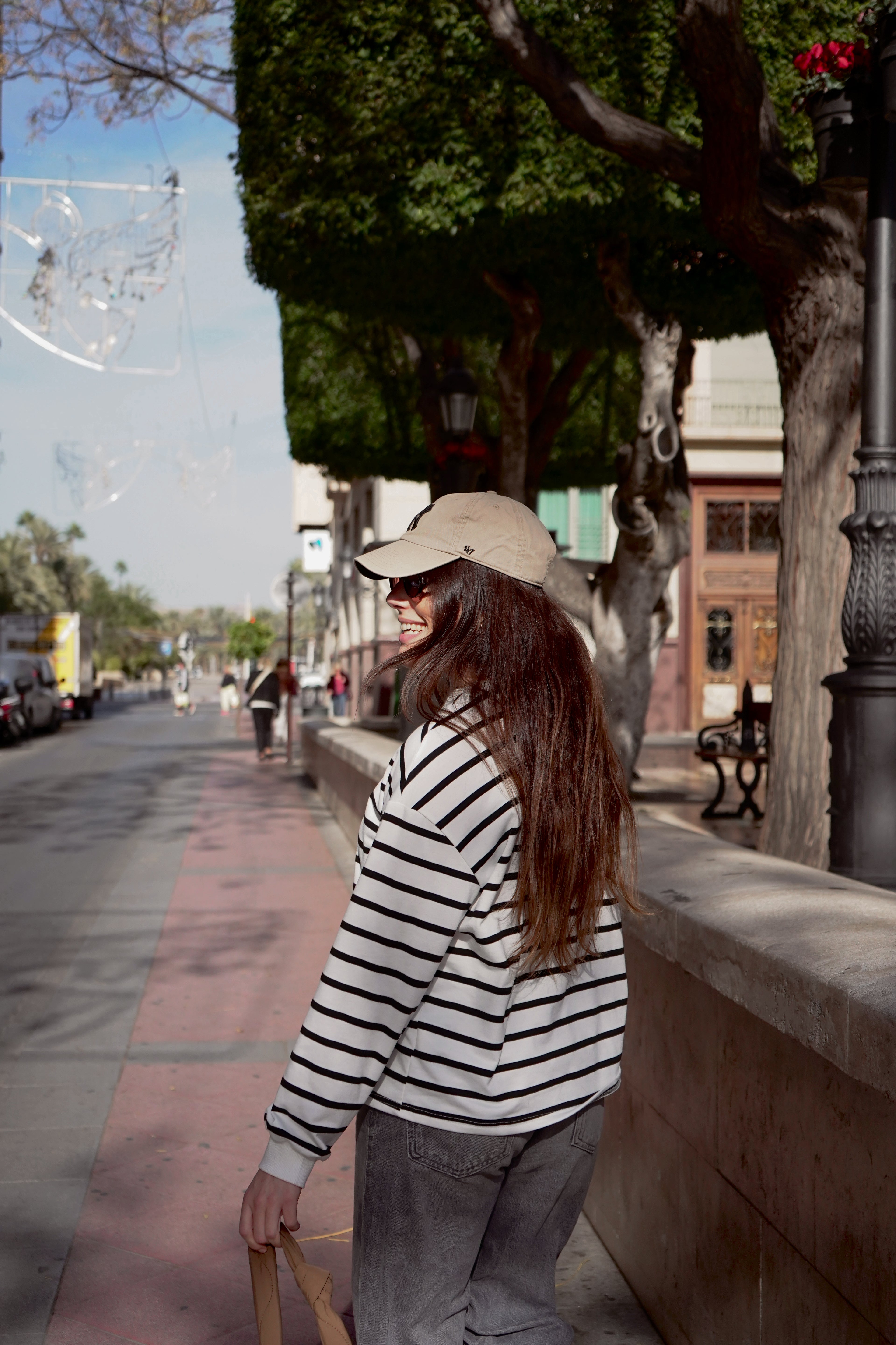 CAMISETA RAYAS DELULU